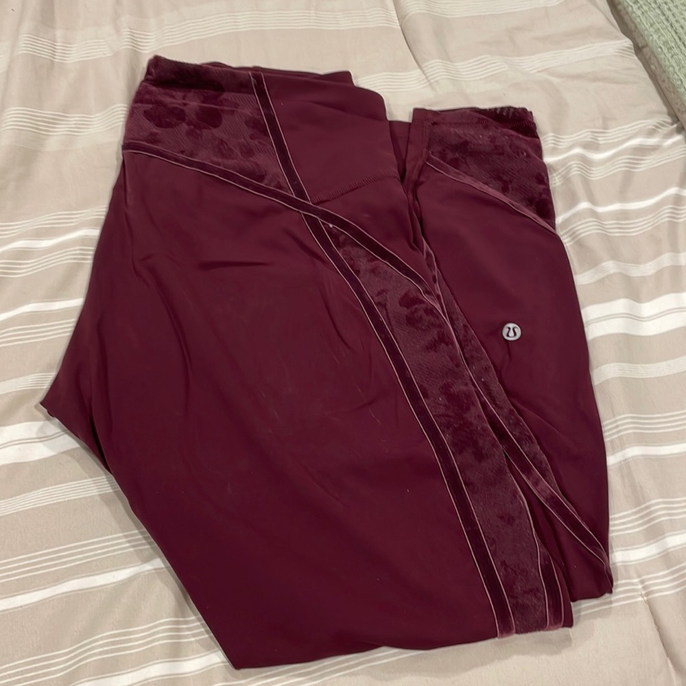 Maroon Lululemon Leggings with Velvet/Lace Pattern